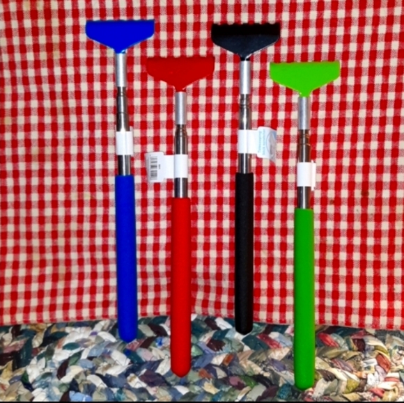 🆕️LAST SET❤SET OF 4🎉TELESCOPING BACK SCRATCHERS - Picture 4 of 9